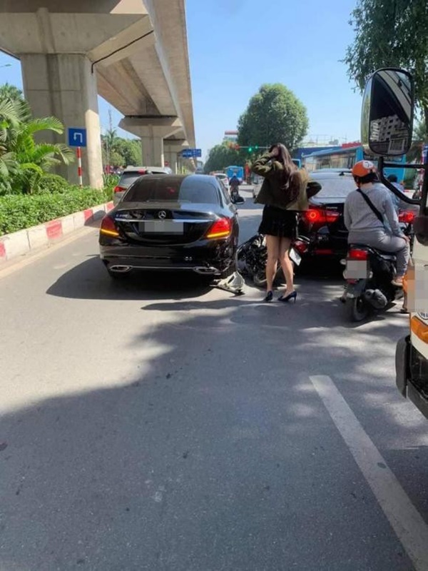 Hoa hậu Phan Hoàng Thu va chạm giao thông, lên tiếng khi bị nghi cố tình đâm vào xe hơi sang chảnh để làm quen-2