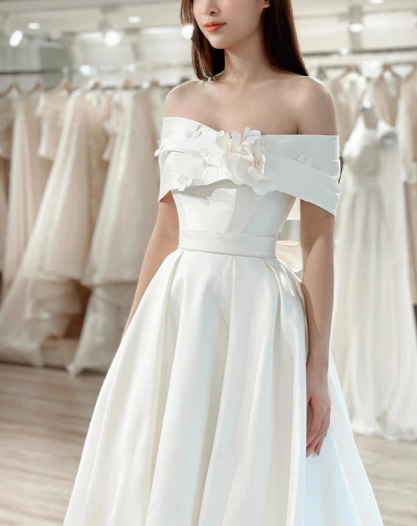 Hoa hậu Đỗ Mỹ Linh thử váy cưới-4