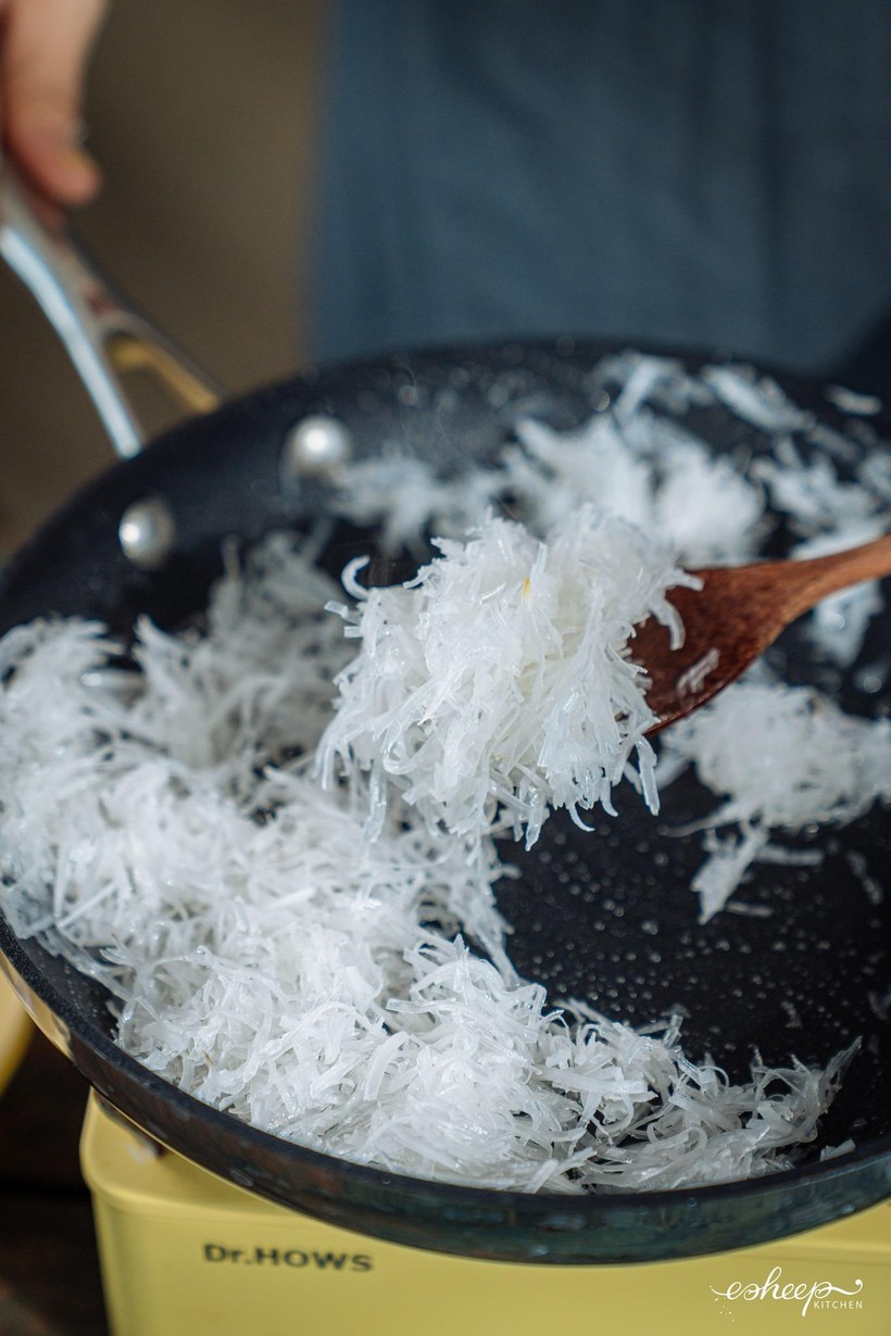 Cách nấu xôi cốm và chè cốm hạt sen chuẩn vị Hà Nội-7