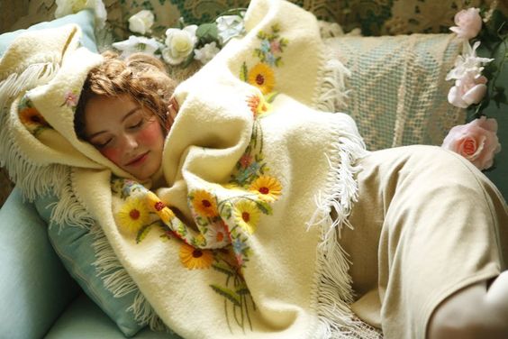 4 dấu hiệu lạ khi thức dậy cảnh báo cơ thể đang thiếu vitamin B12, cần bổ sung gấp kẻo rối loạn nội tiết-2