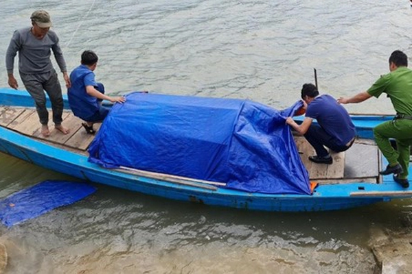 Bắt người phụ nữ ở Đắk Lắk lừa đảo ‘chạy việc cho 48 người-3