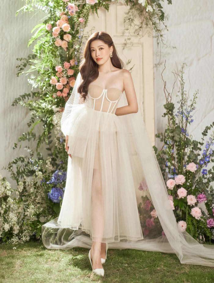 Phương Nga yêu cầu khách mời không mặc trang phục màu trắng tới lễ cưới-7