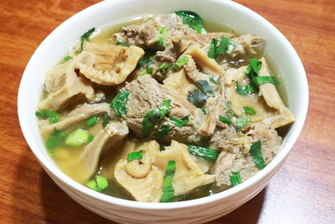 Đổ nước lã vào ngâm măng khô: Đầu bếp lắc đầu, bảo sao măng vừa đắng lại lâu mềm-4