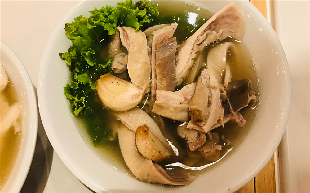 Cách loại bỏ hoàn toàn mùi hôi của dạ dày heo trước khi chế biến-2