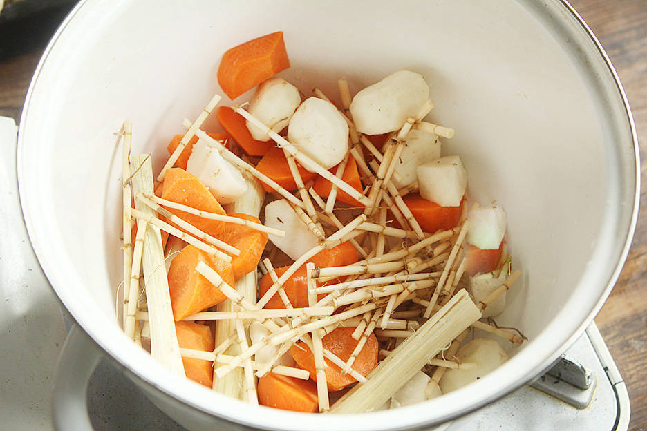 Món canh giúp cung cấp độ ẩm cho da luôn căng mọng, không khô nẻ-2