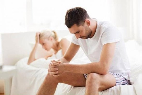 Cách đối phó với 5 'ám ảnh' của đàn ông và phụ nữ trên giường