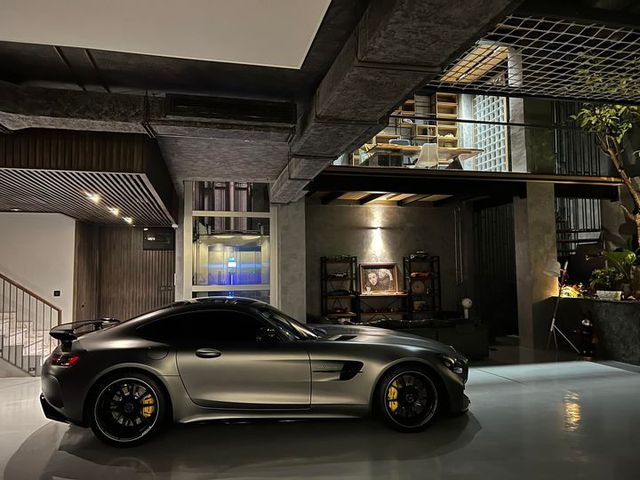 Nhìn phòng riêng của con gái Cường Đô la, biết ngay mức độ coi trọng giáo dục của gia đình như thế nào-11