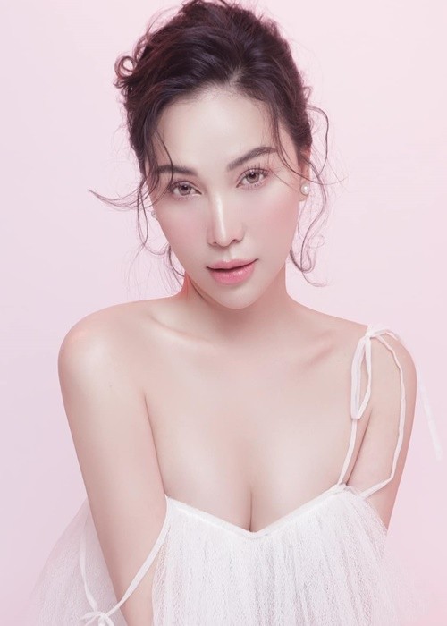 Cuộc sống của Quỳnh Thư thế nào sau ồn ào đời tư?-6