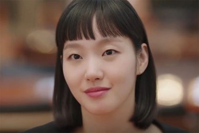 Chọn những thứ rẻ tiền nhất để tặng em, hơn một năm qua anh tiết kiệm thêm được mấy đồng?-1