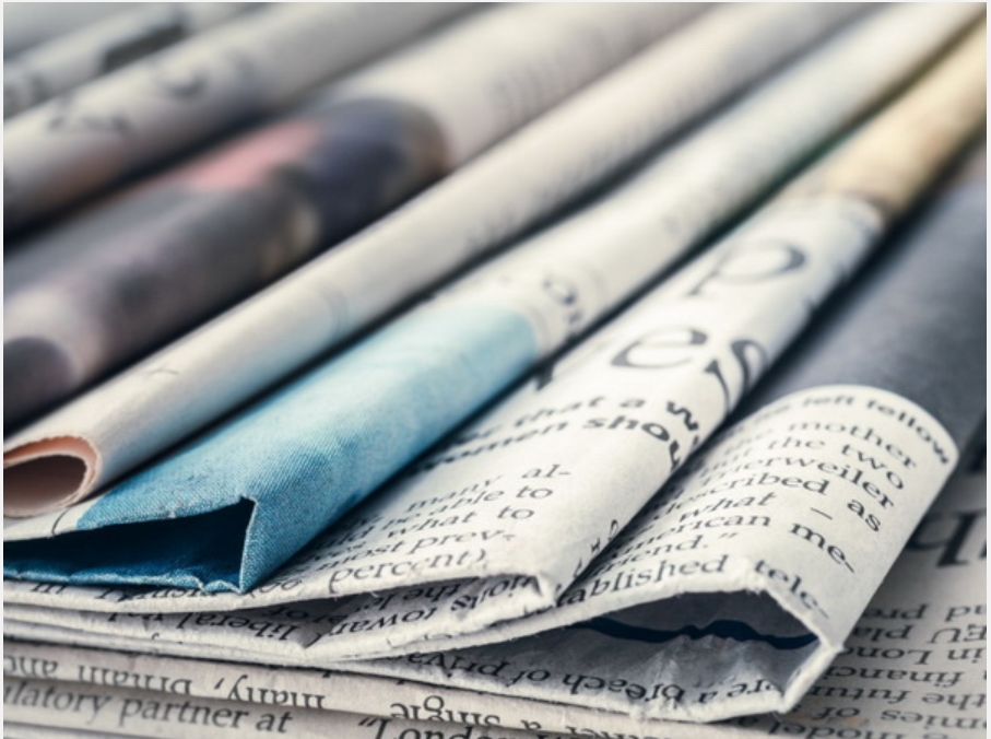 Lót giấy báo cũ dưới dây phơi quần áo có tác dụng cực hay, ai biết rồi đều muốn thực hành liền-1