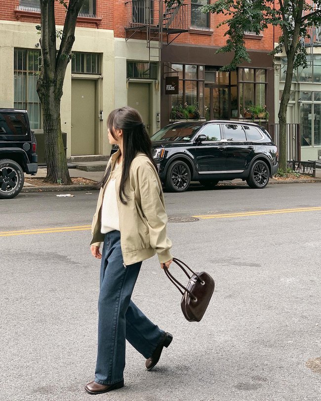 Lý do bạn nên sắm áo khoác màu be cho tủ đồ mùa lạnh-5