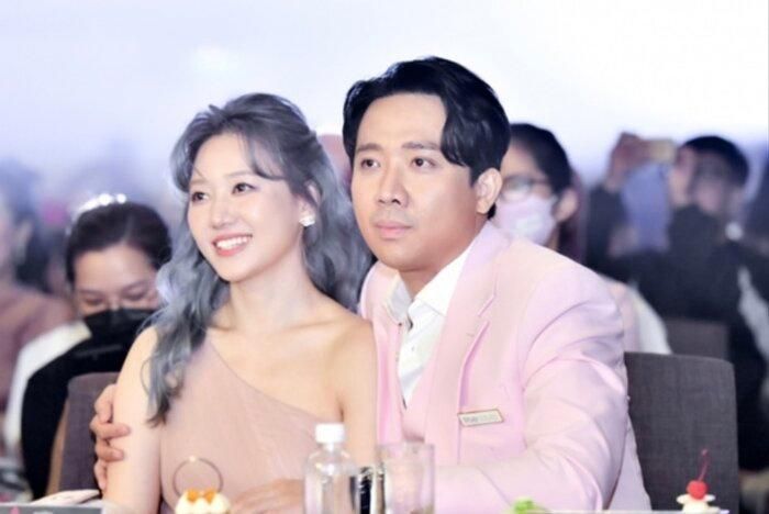 Hari Won bị mẹ hỏi chuyện mang bầu, Trấn Thành để lại bình luận gây chú ý-3