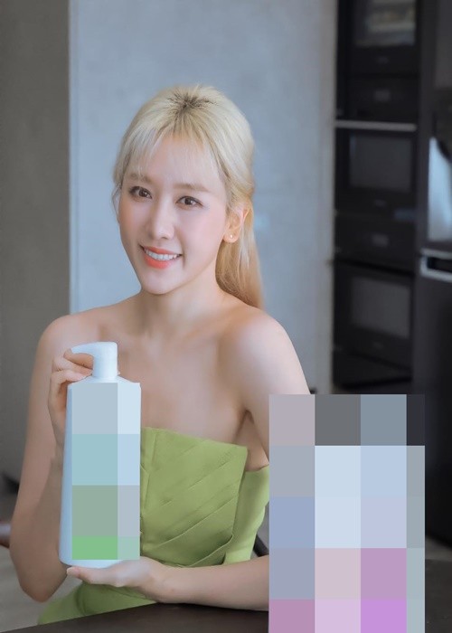 Sau ồn ào bị liệt cơ mặt, Hari Won giờ thế nào?-8