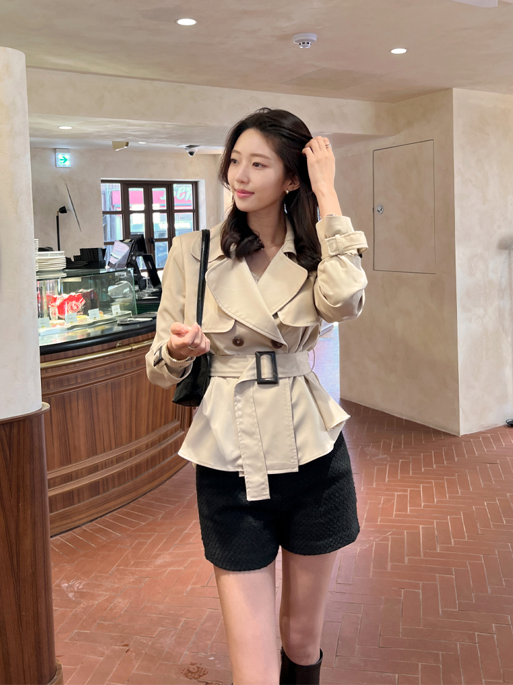 4 kiểu áo khoác tôn dáng cao ráo, thon thả đáng sắm nhất mùa lạnh-6