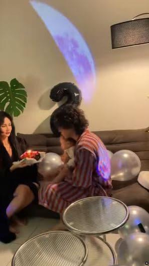 Sinh nhật Decao, Lâm Minh đăng clip gia đình hạnh phúc sau khi vượt qua trầm cảm-2