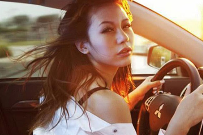 Ngồi trong xe BMW thấy bạn trai cũ đang bán lẩu lề đường, tôi rất hâm mộ-2