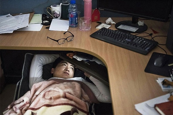 Những người giàu ở Trung Quốc cũng nằm im-1