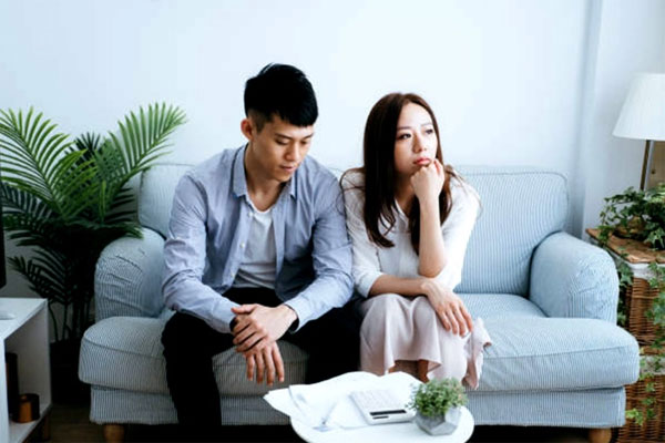 Tôi than 30 tuổi không tiền, bạn trai nói một câu gây hoang mang tột độ-1