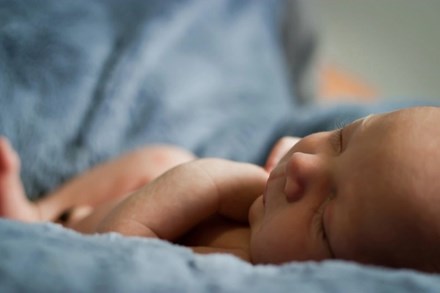 Từ vụ 2 trẻ bị đột tử sơ sinh ở viện Nhi, cha mẹ học ngay các việc làm đơn giản giúp giảm nguy cơ đột tử ở trẻ sơ sinh