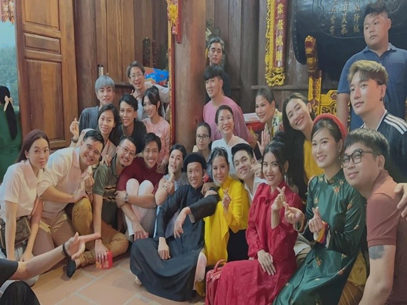 Cuộc sống của nghệ sĩ Hoài Linh sau ồn ào từ thiện-11