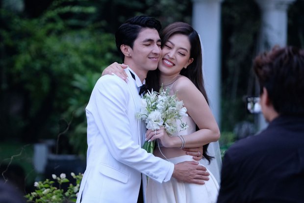 Dàn khách mời toàn Hoa, Á hậu đình đám tại hôn lễ của Phương Nga - Bình An: Đỗ Mỹ Linh, Tiểu Vy đều có mặt-1