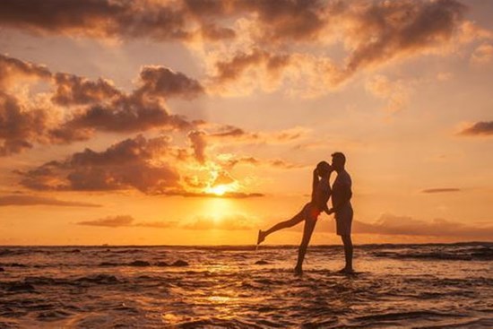 3 cách quyến rũ này đàn ông rất thích, nếu học được một thôi cũng có thể khiến chàng yêu không thể cưỡng lại
