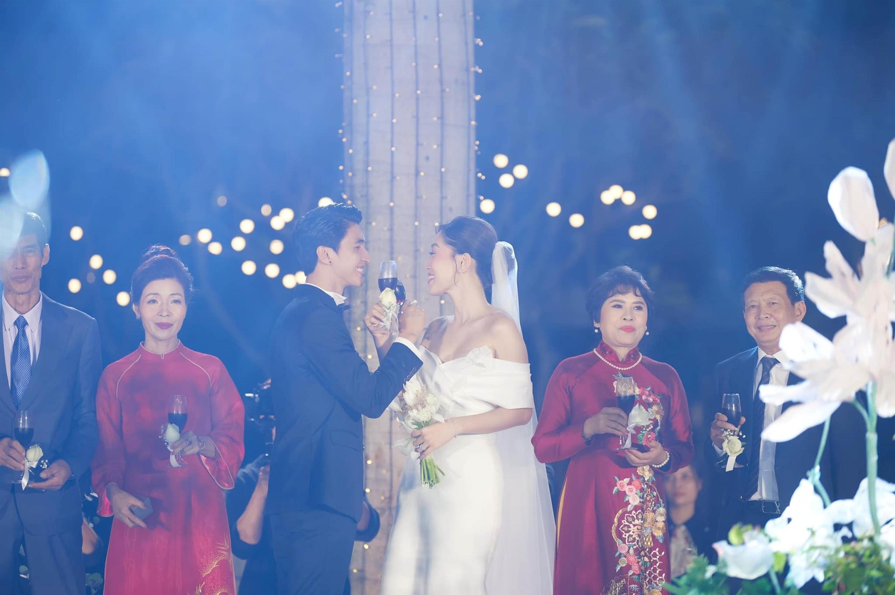 Bình An lái môtô lần cuối vào tiệc cưới với Phương Nga-6