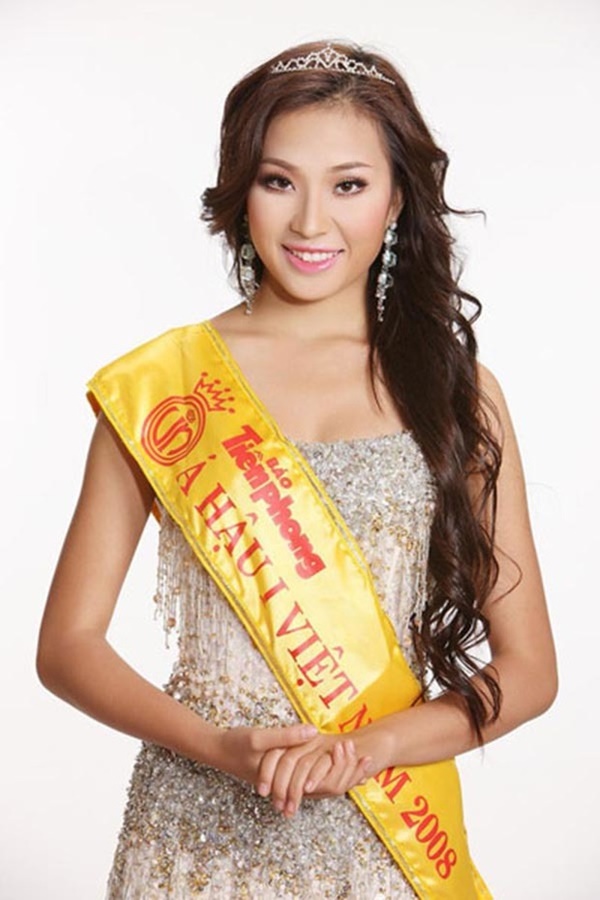 Cuộc sống top 3 Hoa hậu Việt Nam 2008: 2 người lui về ở ẩn, Á hậu thành MC nổi tiếng-6