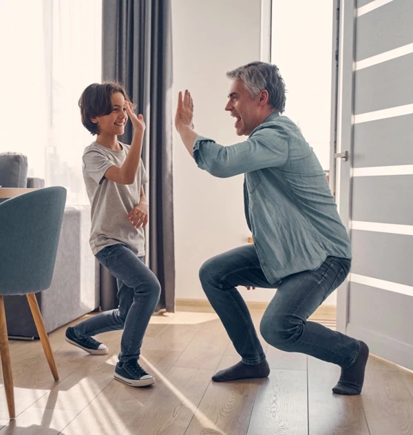 Nguyên tắc phê bình cha mẹ nên biết để không làm tổn thương các con-3