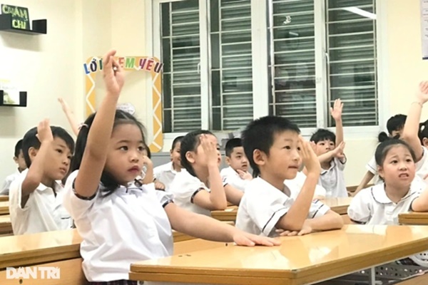 Thầy hiệu trưởng: Hình ảnh trẻ em gà gật tới lớp khiến tôi ám ảnh-1