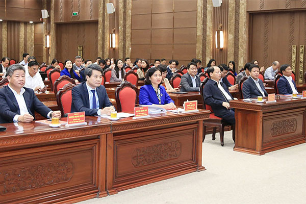 Ban Chấp hành Đảng bộ thành phố Hà Nội họp bàn, cho ý kiến vào 3 nội dung quan trọng-4
