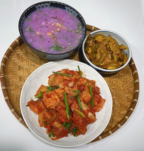 Cơm nhà 2 món nhanh gọn, dân dã mà ngon miệng đưa cơm, chị em lưu ngay&nbsp;cho những ngày bận rộn-1