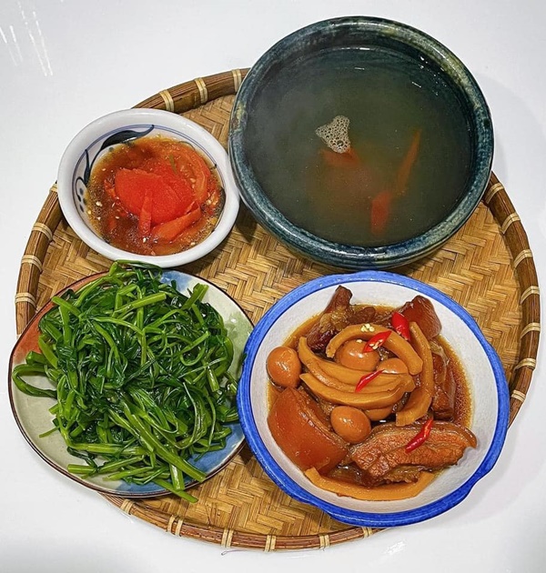 Cơm nhà 2 món nhanh gọn, dân dã mà ngon miệng đưa cơm, chị em lưu ngay&nbsp;cho những ngày bận rộn-7