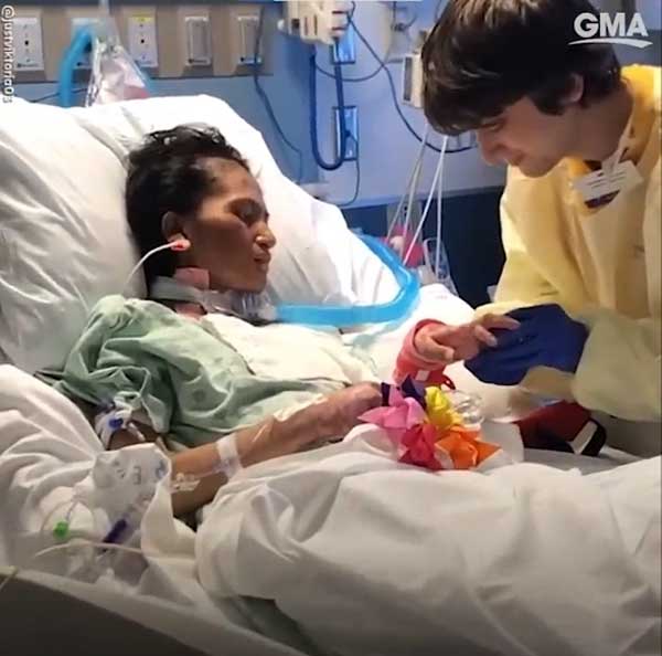 Câu chuyện đẫm nước mắt đằng sau màn cầu hôn trong phòng chăm sóc đặc biệt-2