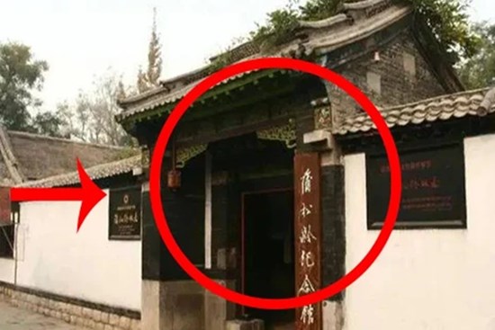 Các cụ dạy: 'Cửa ra vào mở ra 3 hướng này tụ tài tụ lộc, con cháu làm ăn ngày càng phất', đó là 3 hướng nào?