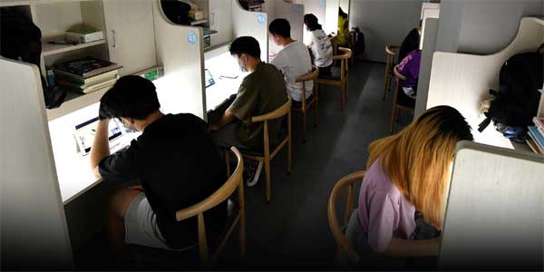 Giới trẻ Trung Quốc thuê những căn phòng chỉ nhỏ như tủ đựng giày để làm gì?-2