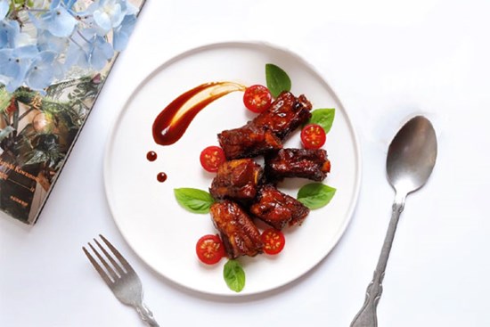 Sườn xào chua ngọt: Món mặn đẹp mắt lại ngon cơm