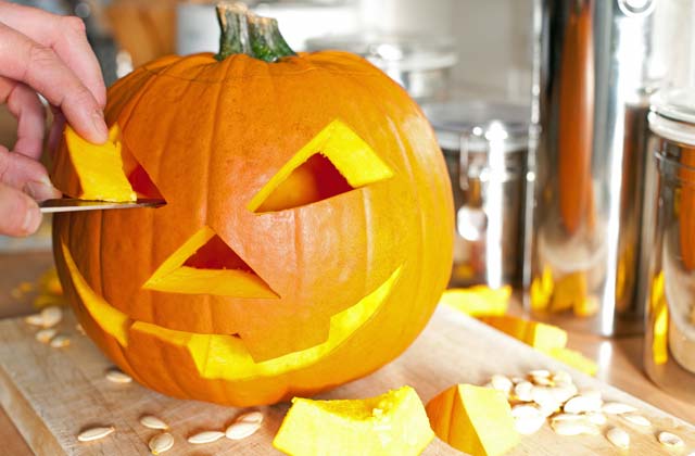 Ý nghĩa thú vị của bí ngô Halloween và cách làm đơn giản nhất-3