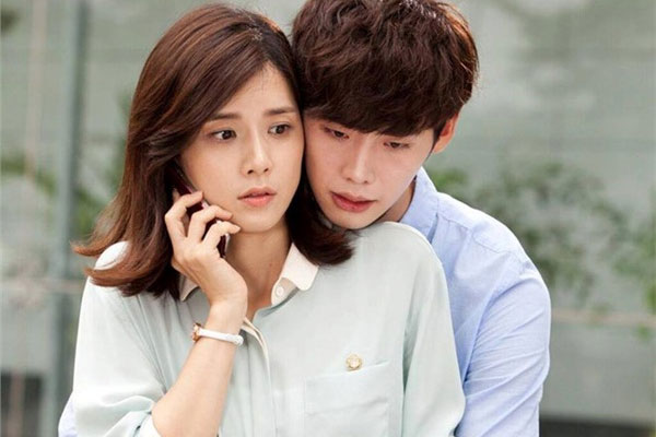 Vội vàng cưới chồng sau 15 ngày quen biết, người phụ nữ hoảng loạn khi biết bí mật về anh ta-4