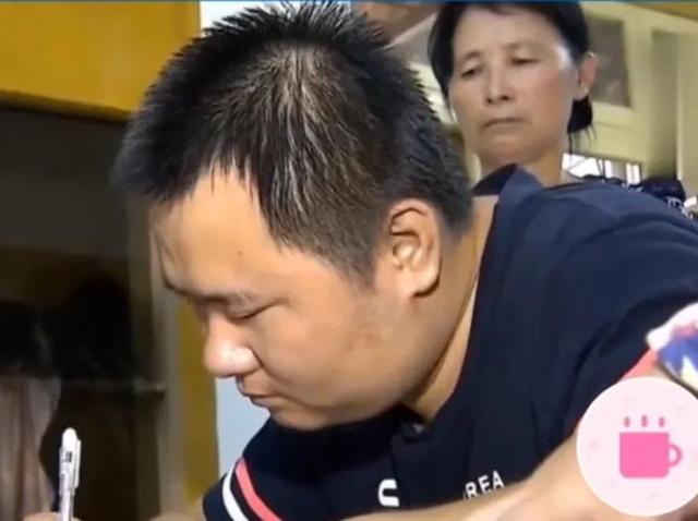 Vội vàng cưới chồng sau 15 ngày quen biết, người phụ nữ hoảng loạn khi biết bí mật về anh ta-3