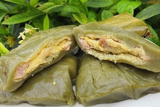 Bánh khúc phiên bản mới có gì đặc biệt mà người Hà Nội tới tấp đặt mua?