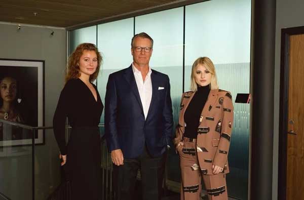 Ái nữ Na Uy thừa kế tỷ đô: Vừa đẹp vừa giàu, nhưng tiết kiệm mọi nơi, sở hữu duy nhất 1 thú vui xa xỉ-1