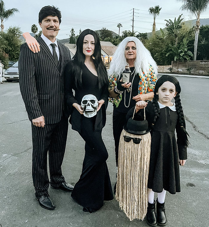 Những&nbsp;bộ trang phục Halloween độc lạ cho bạn một đêm ma quái nổi bần bật-7