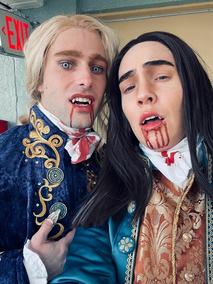 Những bộ trang phục Halloween độc lạ cho bạn một đêm ma quái nổi bần bật-26