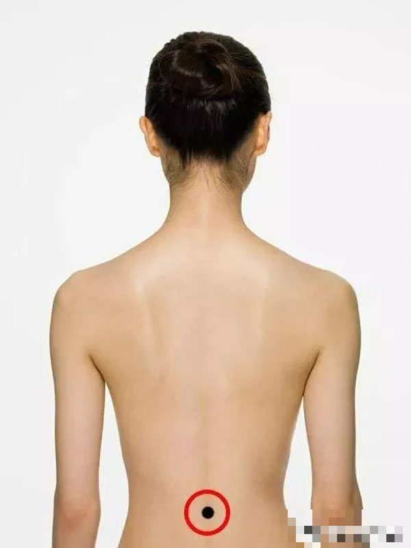 5 nốt ruồi hiếm trên lưng, ai sở hữu thì vượng vận quý nhân, gánh lộc về nhà-2