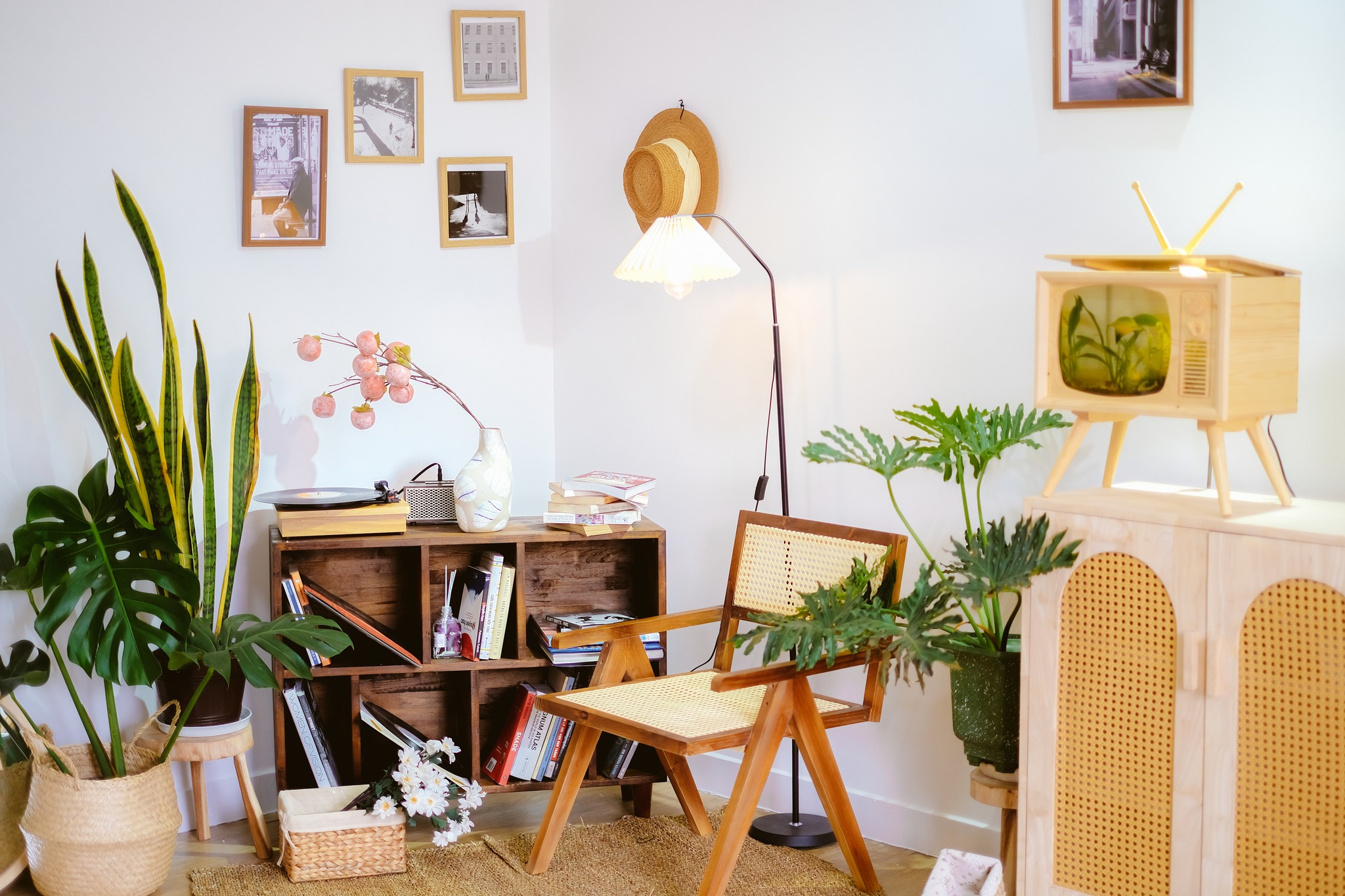 Thất nghiệp + thất tình, cô gái 27 tuổi một mình cải tạo căn hộ cũ thành không gian sống lý tưởng-12