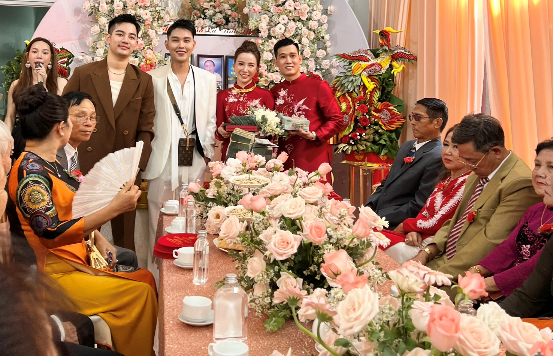 Cô dâu được bạn thân mừng cưới nửa tỷ đồng: Bạn đi một, tôi sẽ trả lại hai-1