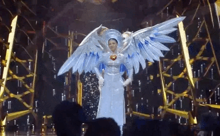 Hành trình thời trang ấn tượng của Thùy Tiên trong 1 năm đương nhiệm Hoa hậu-3