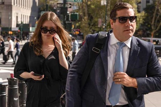 ‘Tiểu thư lừa đảo’ Anna vẫn tiêu hoang sau khi ra tù