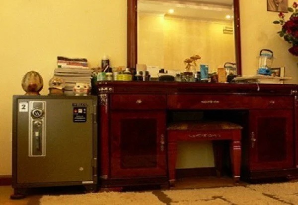 Phong thủy đặt két sắt cực kỳ quan trọng: Muốn giữ tiền bạc, kích hoạt tài lộc, vượng khí cần tránh vị trí này-2